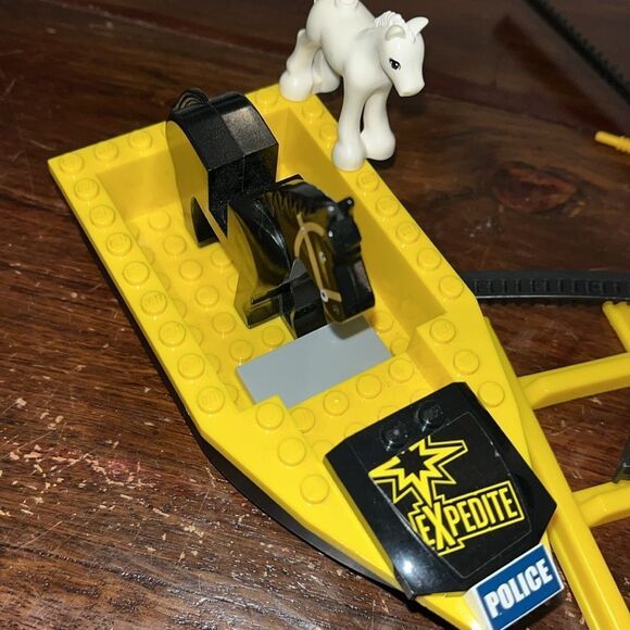 Asst Lego Boat 2 Horses Ladder Snowboard 3 Motorcycle Replacement Parts - Picture 4 of 6